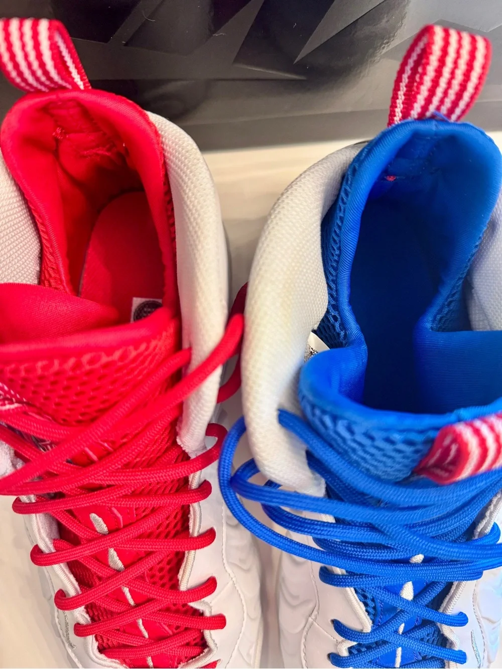 Nike Little Posite One-USA Moon in size 7Y- like new condition